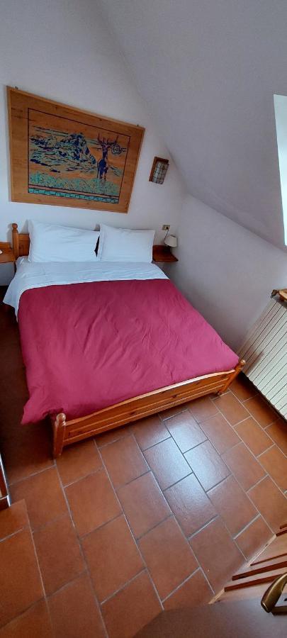 Cervinia Due Aparthotel เบรยล์-แชร์วิเนีย ภายนอก รูปภาพ